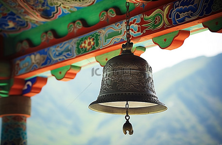 杭州云门背景图片_亚洲建筑结构上悬挂着彩色的钟