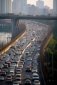 江上背景图片_纽约市一座桥上的交通