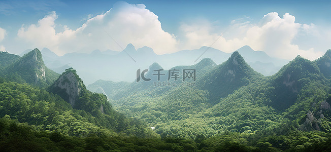 南方丘陵背景图片_中国南方多云树木茂盛的山脉