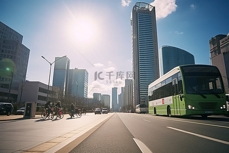综合背景图片_韩国龙仁市中心街景高楼大厦公交车自行车行人