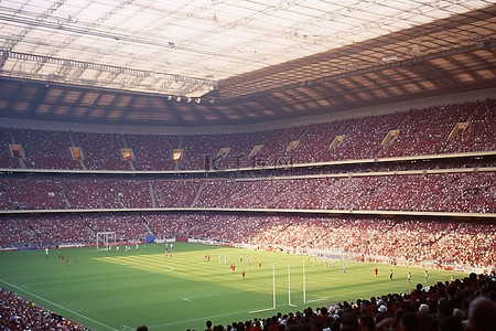 意大利足球背景图片_在足球比赛期间的罗马体育场