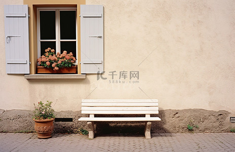 房子栅栏背景图片_房子前面的混凝土长凳