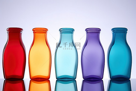 洗发使用步骤背景图片_玻璃中的彩虹色玻璃洗发水瓶