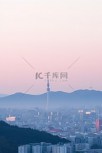 铁制背景图片_首尔市的山腰，背景是电视塔