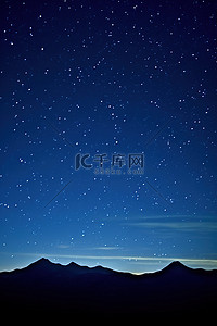 天冷背景图片_傍晚天空中山上和平原上的星星