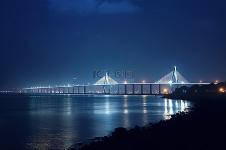 南海观音背景图片_南海的夜晚灯火通明