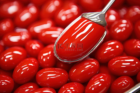 白色糖豆背景图片_红包糖豆看起来很甜美
