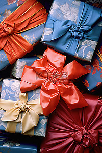 礼物新年背景图片_用鲜艳的颜色包裹礼物