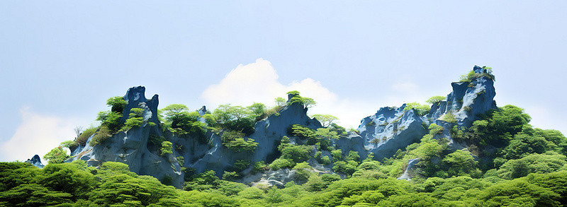 蓝色的天背景图片_绿色和蓝色的山顶，树木和绿草