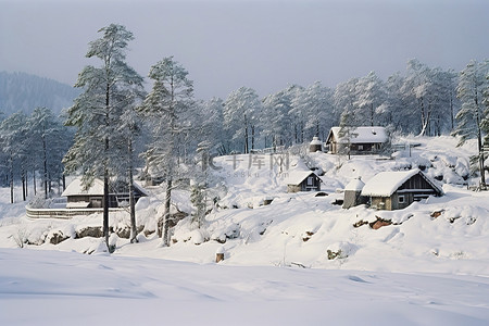 1968 年，jangalian 山村的房屋和冰雪覆盖的小屋