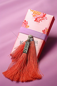 优雅的粉色布艺流苏纸中国礼盒