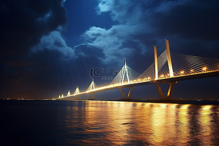 一座桥在夜间亮起