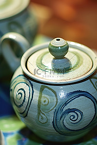 茶具茶具logo背景图片_两个瓷茶壶