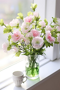 春天背景图片_春天的花 玻璃花瓶 粉色 粉红色的花朵 春天