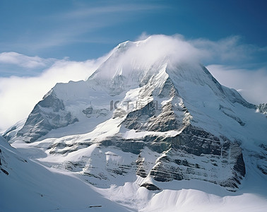 雪已经覆盖了瑞士阿尔卑斯山的山脉
