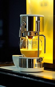 咖啡滴滤背景图片_一种 IPI 虹吸式滴滤式咖啡机，从小杯子中散发蒸汽