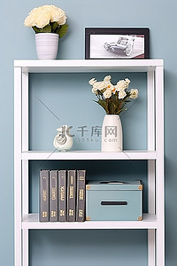 白色小书柜背景图片_白色小书柜，上面有白色背景的图片