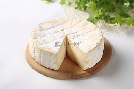 一块奶酪背景图片_切成一块奶酪的一小块