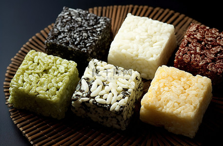 米美食背景图片_四种不同形状的米花