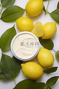 水果奶油背景图片_柠檬和护肤霜