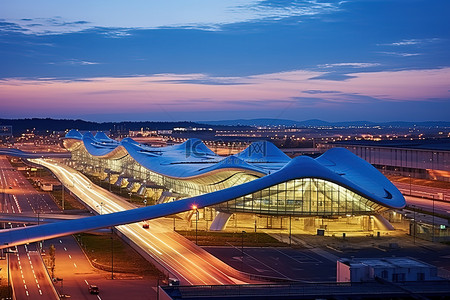 仁川国际机场背景图片_首尔国际机场暮色中的景色
