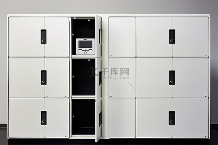 两两背景图片_白色的储物柜有两扇门打开