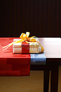 礼物包装背景图片_一张木桌，里面有礼物和餐巾