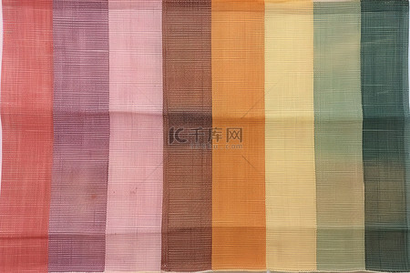 多种颜色的条纹拼布面料