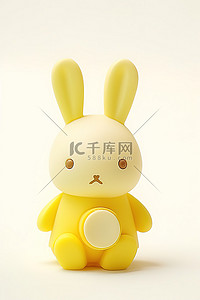 白色兔子背景图片_站立在白色背景中的黄色兔子玩具