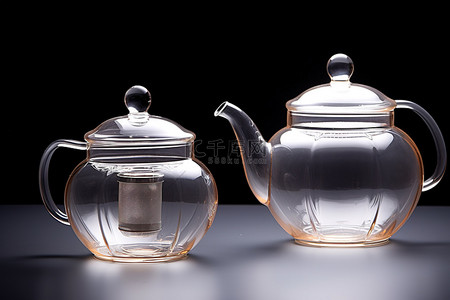 水壶背景图片_带透明盖的茶壶和水壶套装