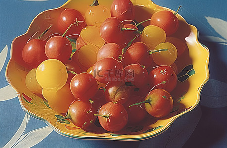 成熟的西红柿放在花碗里