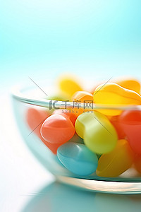 白色心背景图片_装满彩色糖果的糖果碗