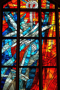 教堂彩色玻璃背景图片_教堂的彩色玻璃窗
