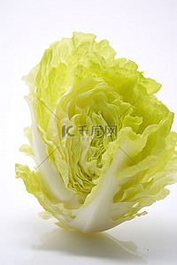 白色蔬菜透明背景图片_透明背景白色背景上的生菜切成片