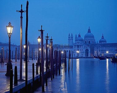 威尼斯夜晚的城市灯光