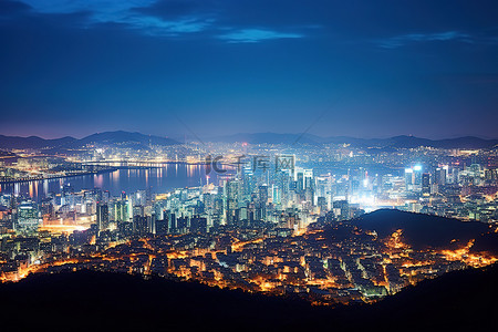 从首尔詹花山欣赏城市夜景