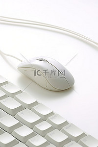鼠标键盘电脑背景图片_电脑鼠标在电脑键盘旁边