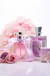 白色背景上的粉色香水和盒子，白色表面上的粉色盒子