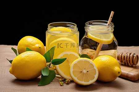 天降福利背景图片_蜂蜜柠檬和柠檬汁