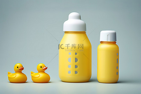 宝宝奶瓶背景图片_橡皮鸭宝宝奶瓶