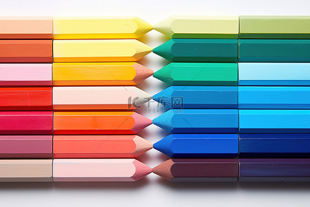 白色底座背景图片_白色底座上有很多彩色蜡笔