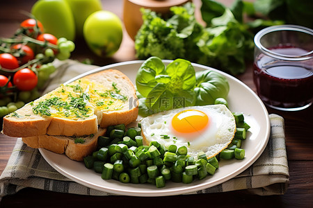 绿色蔬菜和煎蛋卷配吐司和葡萄