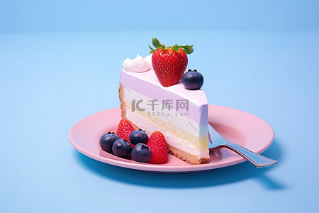 蓝盘上的草莓芝士蛋糕