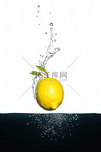即将发生的事背景图片_即将掉入水中的柠檬