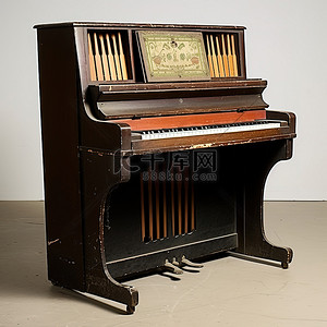 出售古董立式钢琴