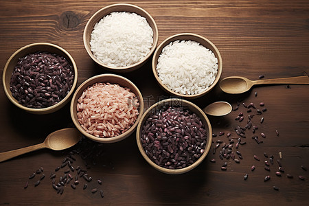 的大米背景图片_各种口味和颜色的大米