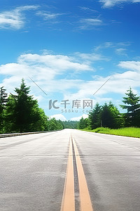 318国道背景图片_空旷的道路与蓝天