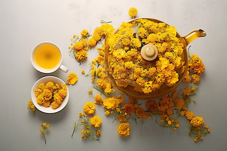 背景中的茶壶和鲜花