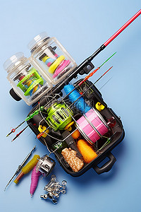 装在袋子里的钓鱼竿和卷线轮，用于钓鱼