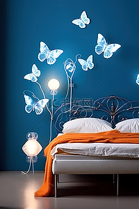 蓝色的墙壁，床头板和床脚上有花朵和蝴蝶